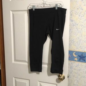 Nike leggings size L worn once
